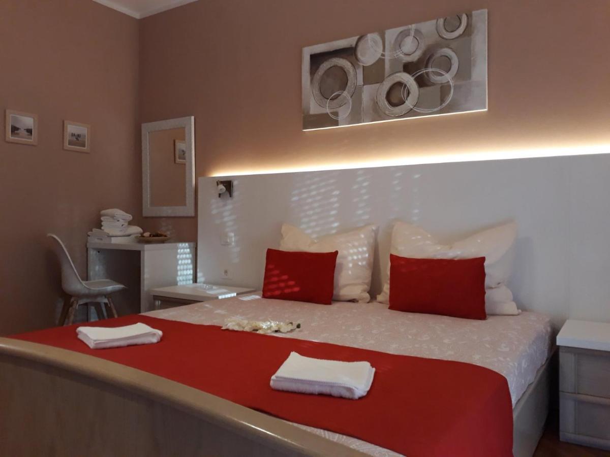 Apartment Matea Rovinj Bagian luar foto
